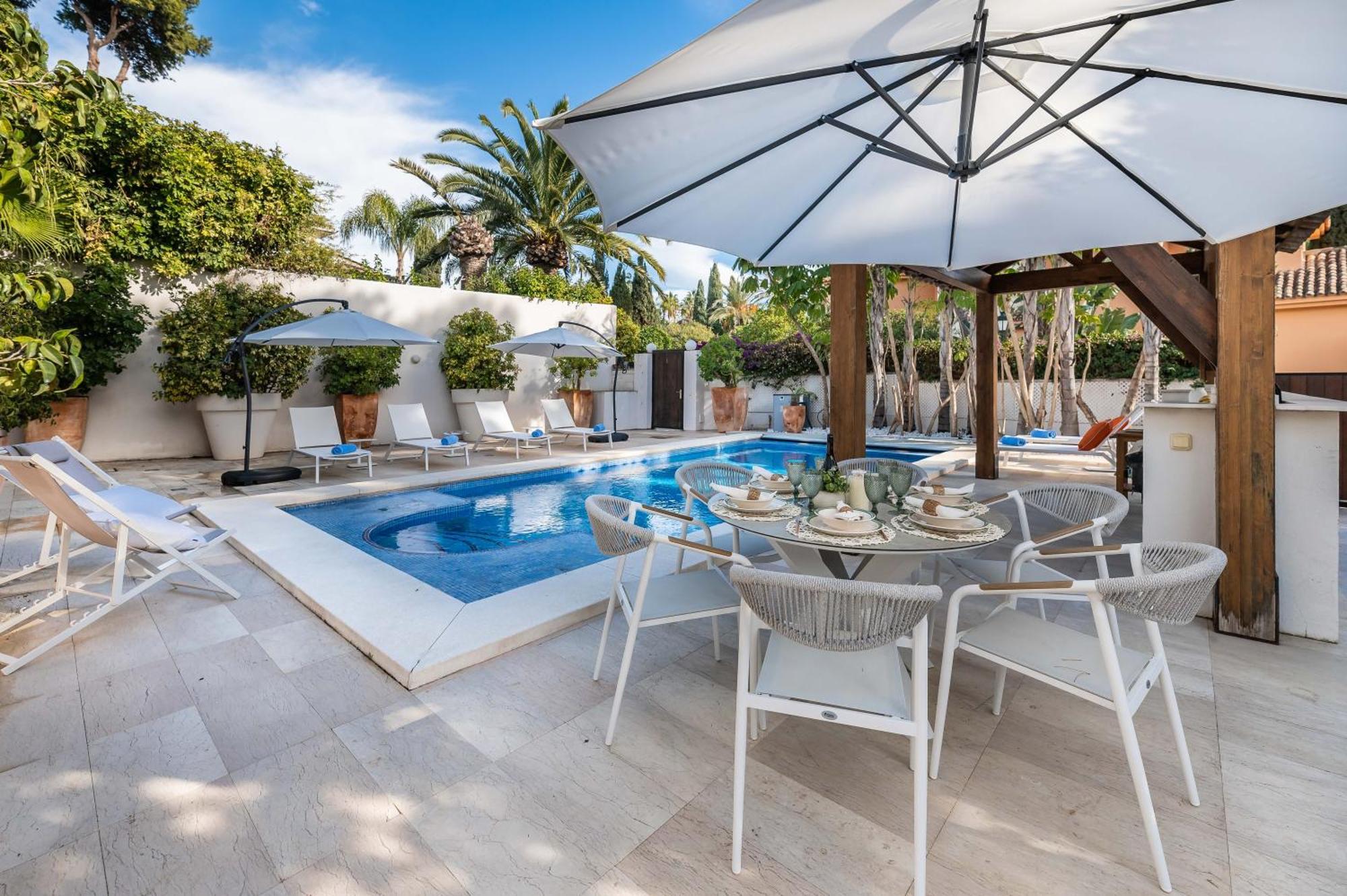 Vacation Marbella I Villa La Cabane, Prestige, Heated Pool, 300M To The Beach Bagian luar foto
